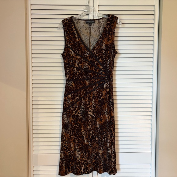 Connected Apparel Women’s Dress 10 Leopard Print Black Asymmetrical Sleeveless - Picture 3 of 16